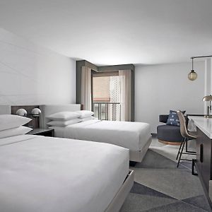 Club lounge access Guest room 2 Queen